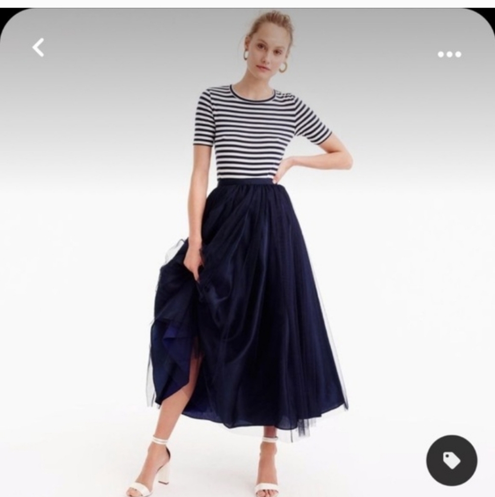 J Crew Collection layered tulle skirt  Sz L Navy BZ075 NWT